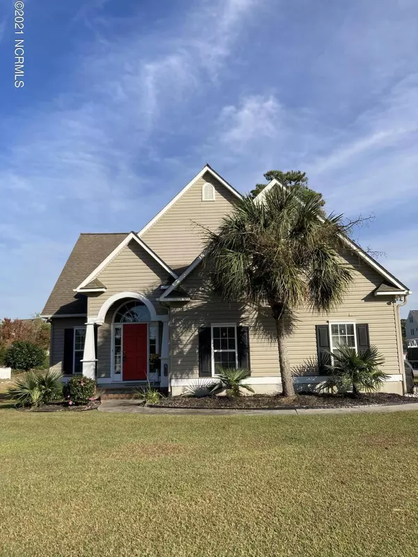 1800 Widgeon DR, Morehead City, NC 28557