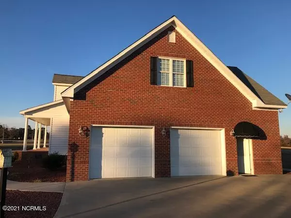 Roseboro, NC 28382,1393 Bass Lake RD