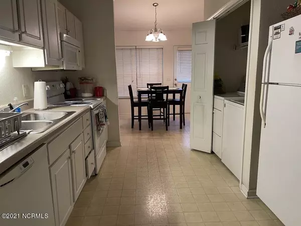 Greenville, NC 27834,1112 Masters LN #A