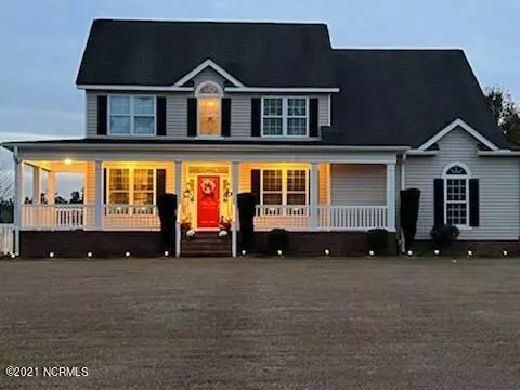 2274 Hollow Pond Road, Williamston, NC 27892