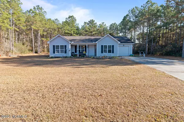 242 Piney LN, Jacksonville, NC 28540