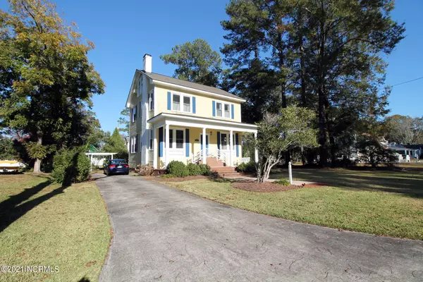 104 Isabella AVE, Washington, NC 27889