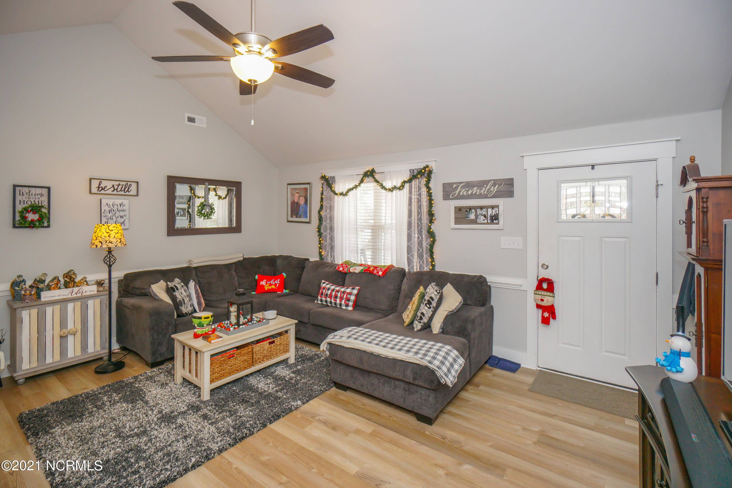 Southport, NC 28461,1221 Maple RD