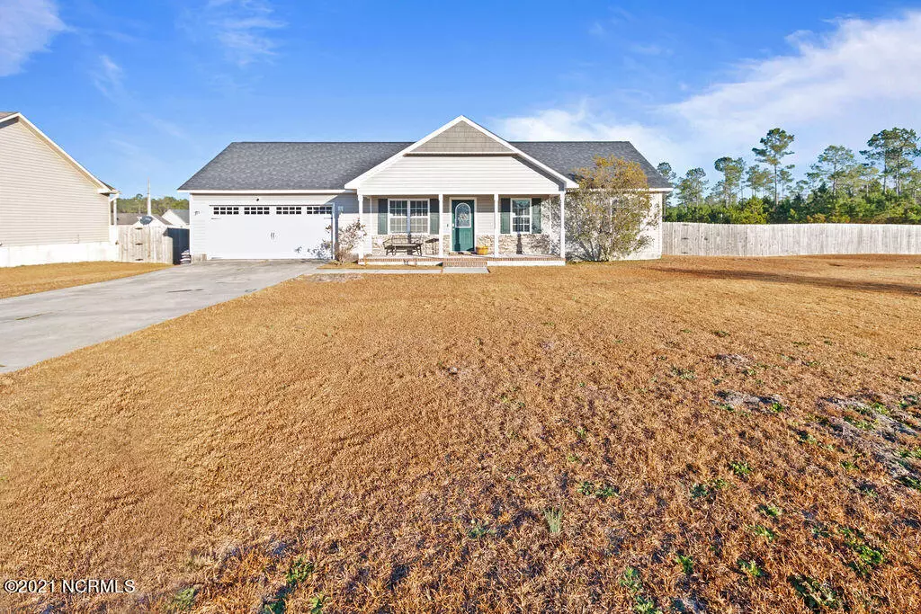 Hubert, NC 28539,219 Lockwood CT