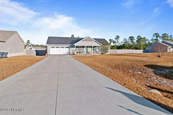 Hubert, NC 28539,219 Lockwood CT