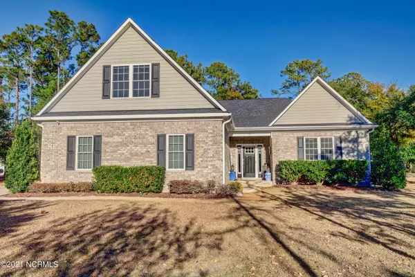 58 Hampton Court, Hampstead, NC 28443