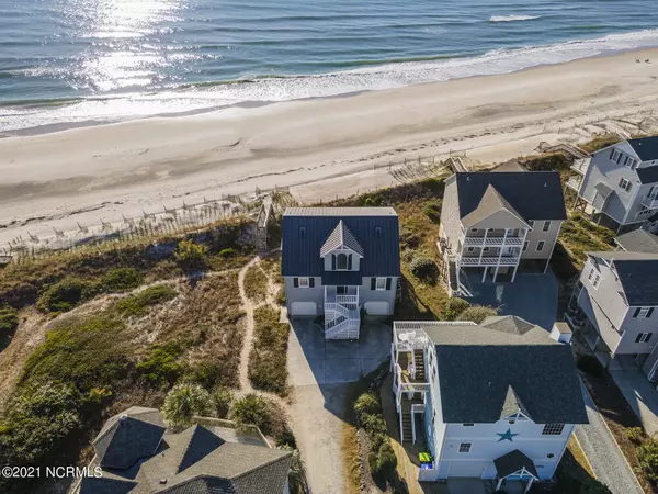 North Topsail Beach, NC 28460,127 S Permuda Wynd Drive