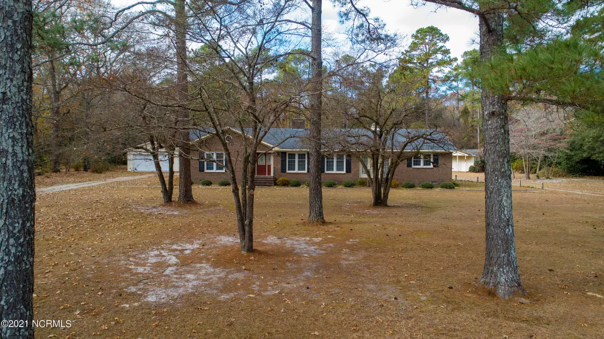 Snow Hill, NC 28580,521 Greenridge RD
