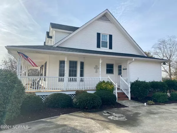 Chadbourn, NC 28431,66 Center ST