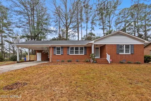 1710 Englewood DR, Greenville, NC 27858