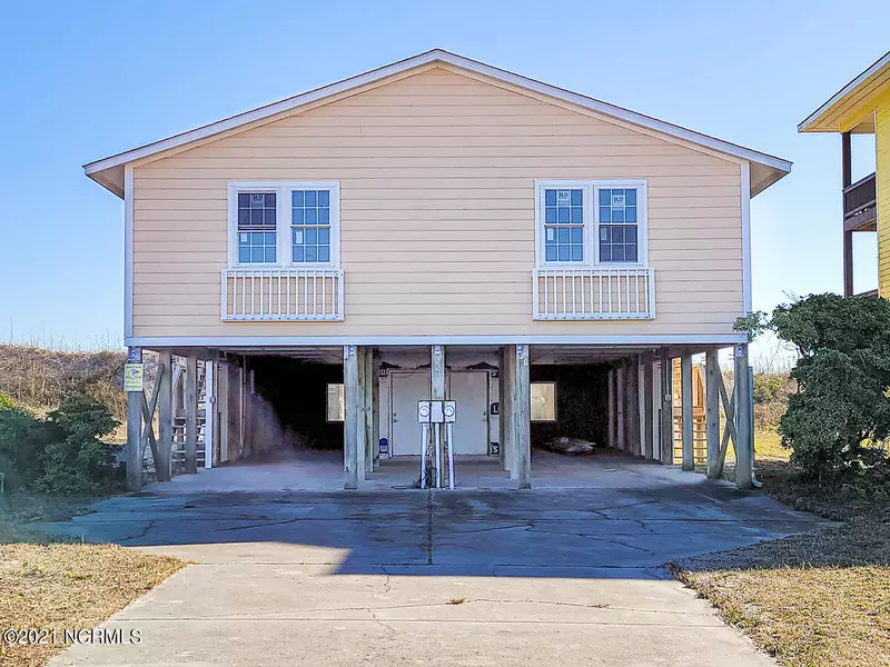 3068 Island Drive, North Topsail Beach, NC 28460