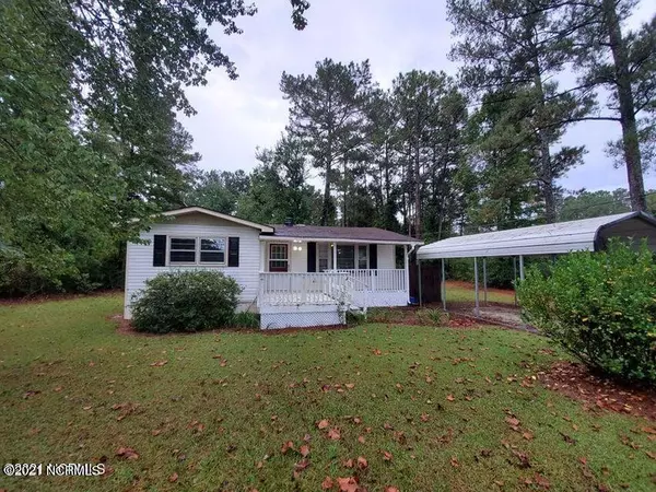 5053 Burgaw Highway, Maple Hill, NC 28454