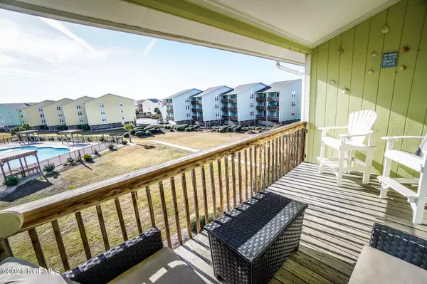 Surf City, NC 28445,918 N New River Drive #534