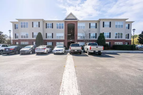 Wilmington, NC 28412,2820 Bloomfield Lane #Unit 104