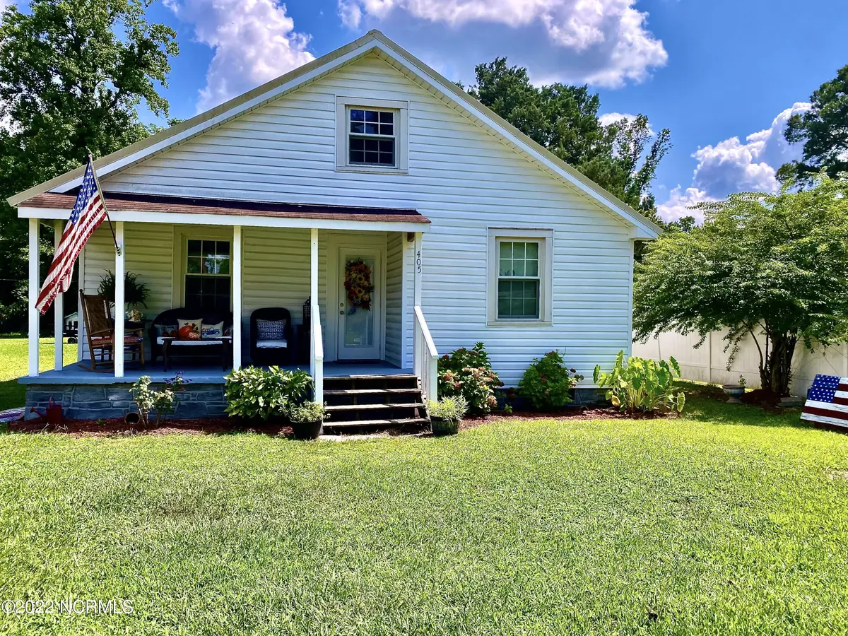 Wallace, NC 28466,405 W Cliff Street