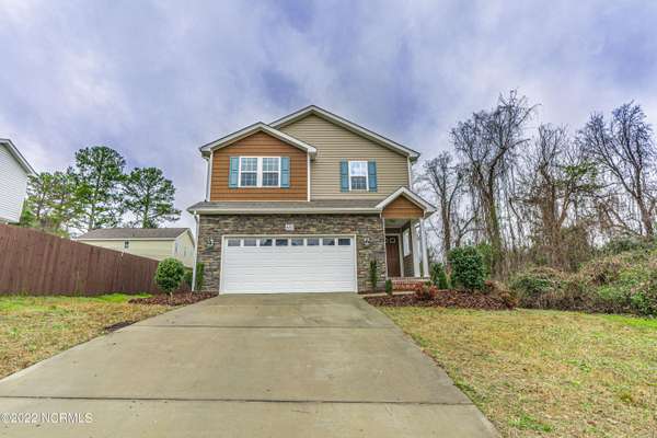 650 W Connecticut AVE, Southern Pines, NC 28387