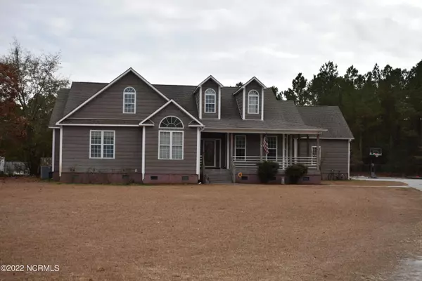 182 Old Folkstone Road, Holly Ridge, NC 28445