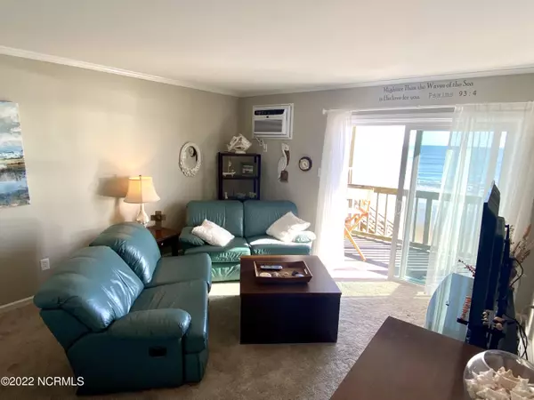 North Topsail Beach, NC 28460,2210 New River Inlet Road #158