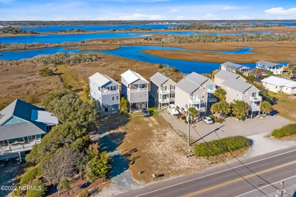 Surf City, NC 28445,613 A&B N New River DR