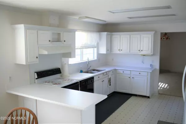 Nashville, NC 27856,224 Joy RD