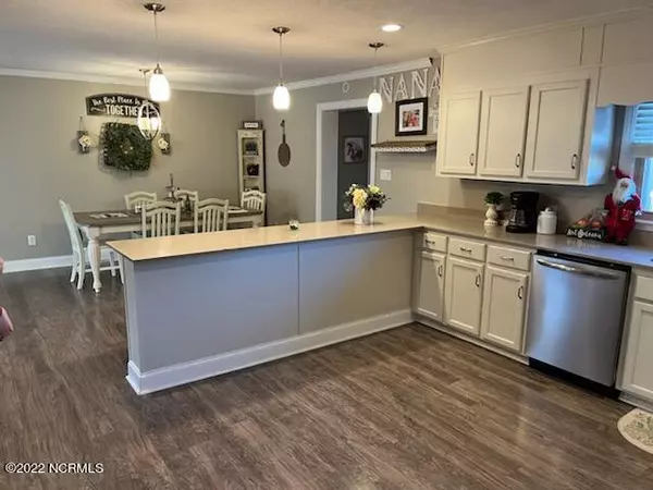 Whiteville, NC 28472,230 Slippery Log RD