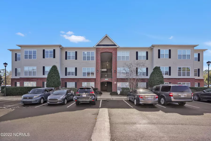 2820 Bloomfield LN #Unit 307, Wilmington, NC 28412