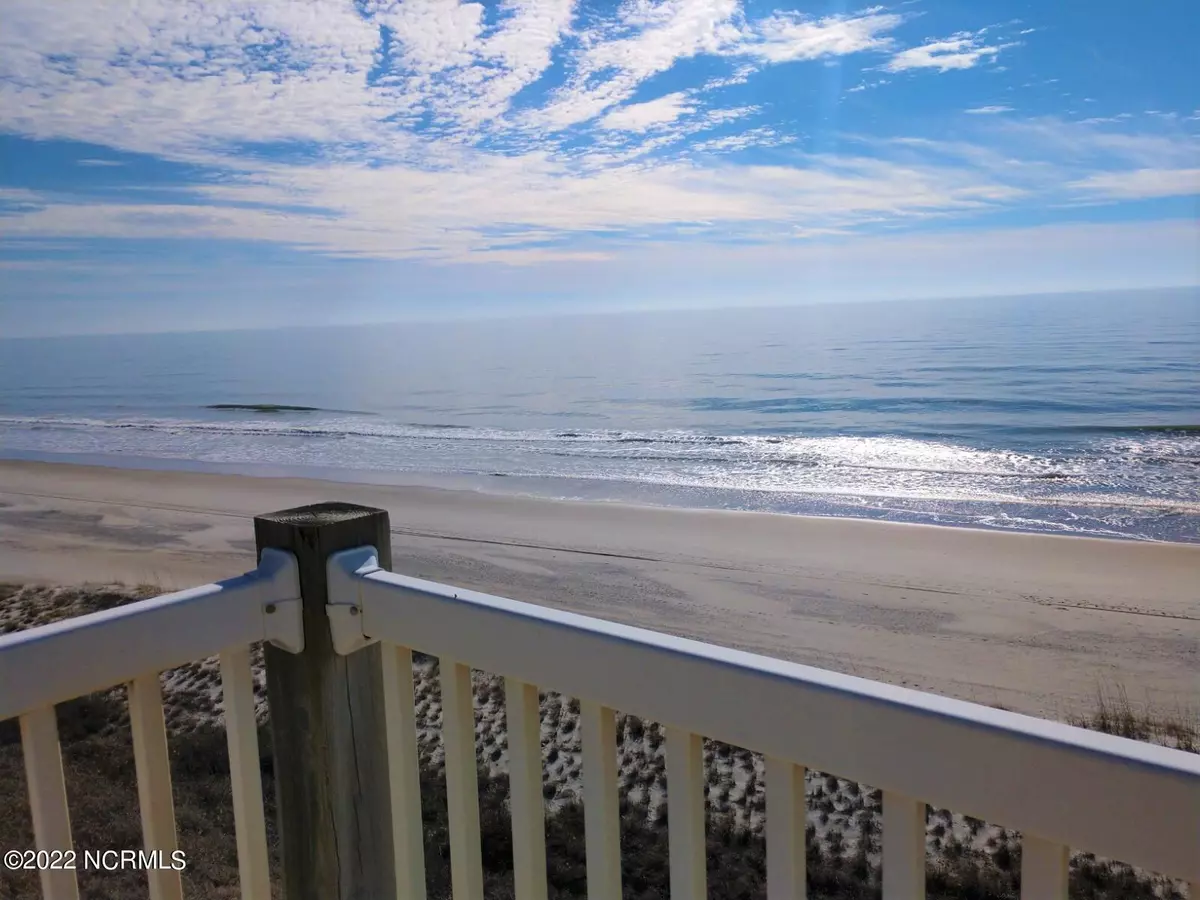 Indian Beach, NC 28512,855 Salter Path RD #325