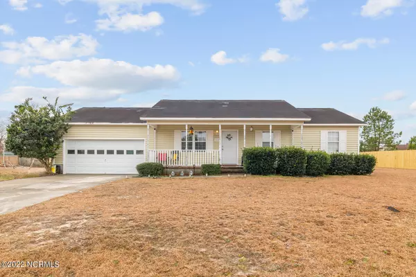 305 Scranton Court, Richlands, NC 28574