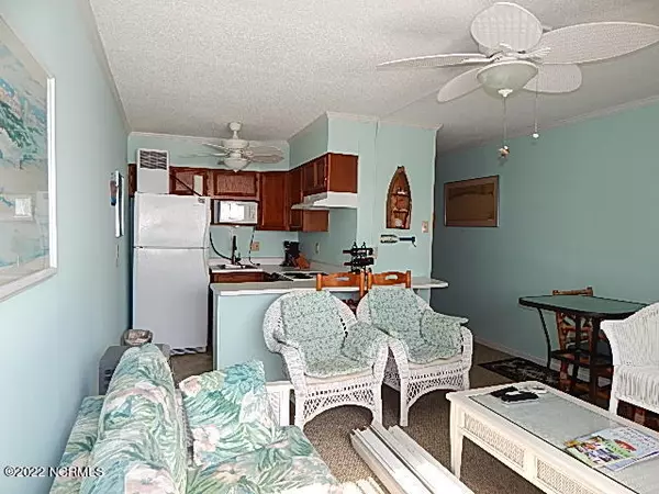 North Topsail Beach, NC 28460,2264 New River Inlet Road #208