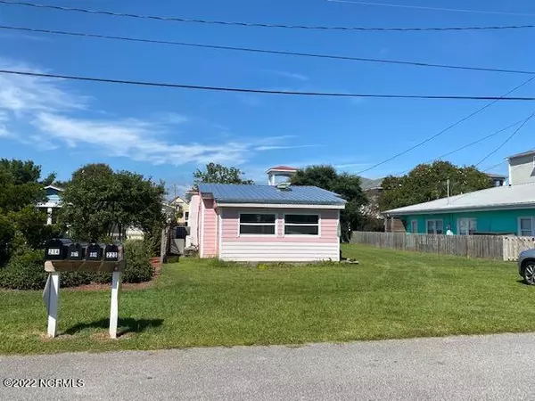 Kure Beach, NC 28449,217 N 3rd Avenue