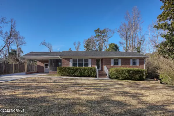 34 Holland Drive, Castle Hayne, NC 28429