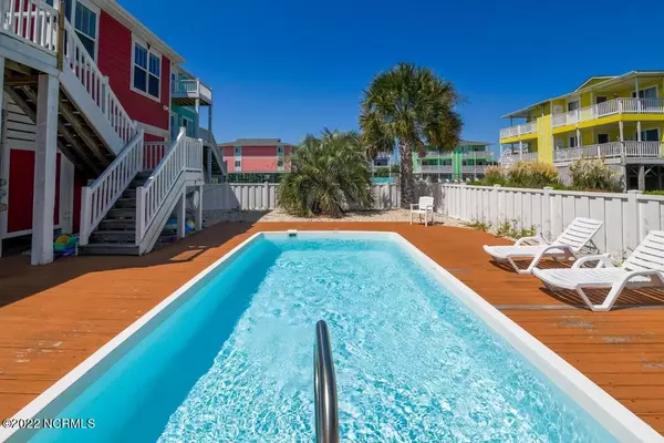 Holden Beach, NC 28462,1056 Ocean Boulevard W