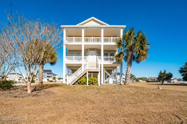 300 Lobinger Court, Newport, NC 28570