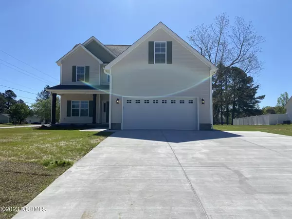 1011 Larson Drive, Greenville, NC 27858