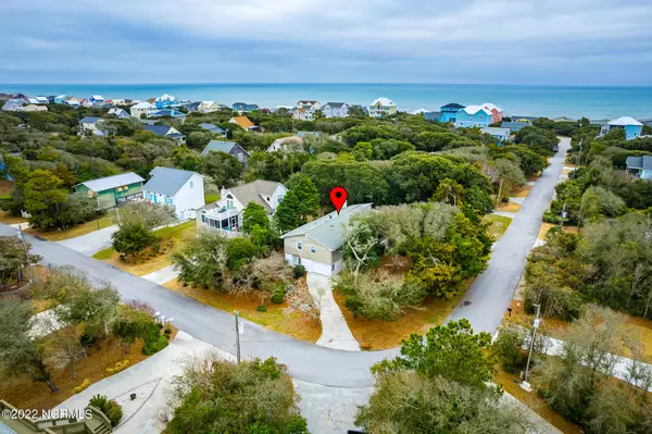 114 Tracy DR, Emerald Isle, NC 28594