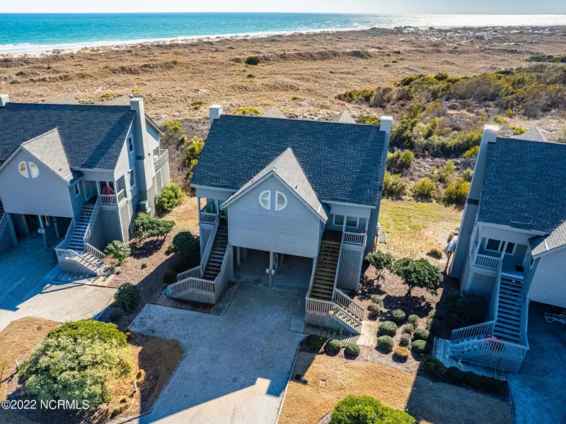 2121 Ocean Boulevard, Topsail Beach, NC 28445