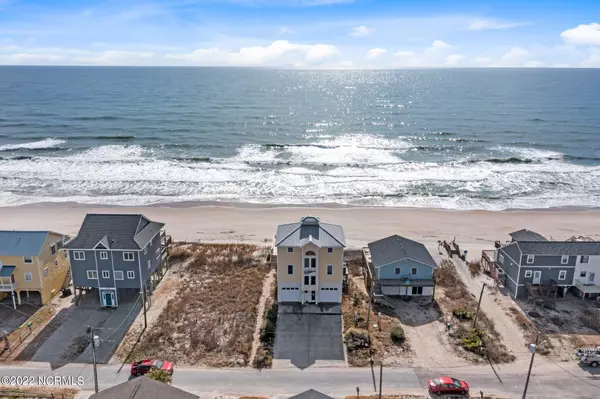 North Topsail Beach, NC 28460,330 Sea Shore DR