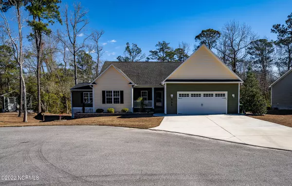 252 Derby Downs Drive, Sneads Ferry, NC 28460