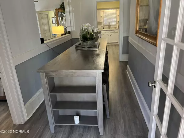 Williamston, NC 27892,410 Warren ST