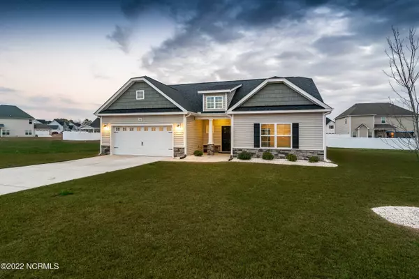 Grimesland, NC 27837,3232 Dandelion DR