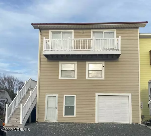 218 Oyster LN, North Topsail Beach, NC 28460