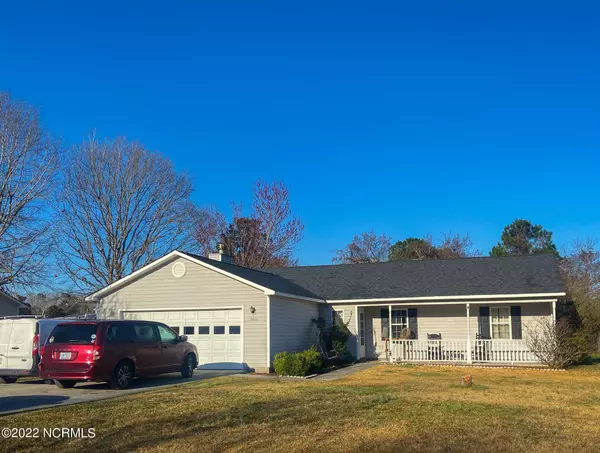 306 Steller RD, Jacksonville, NC 28540