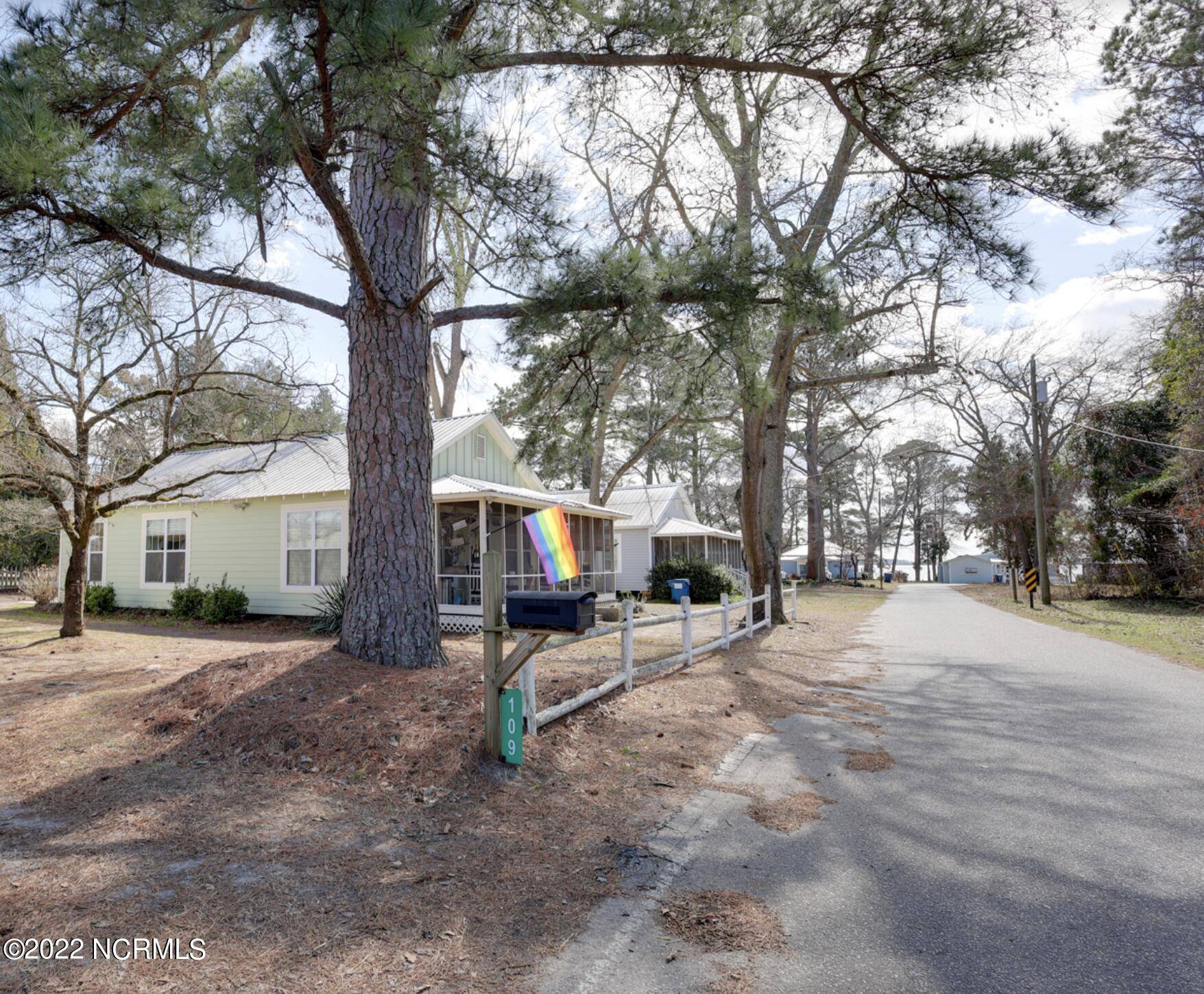 Bath, NC 27808,109 Saluda LN
