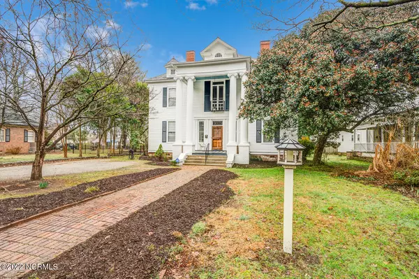 Weldon, NC 27890,511 Washington AVE