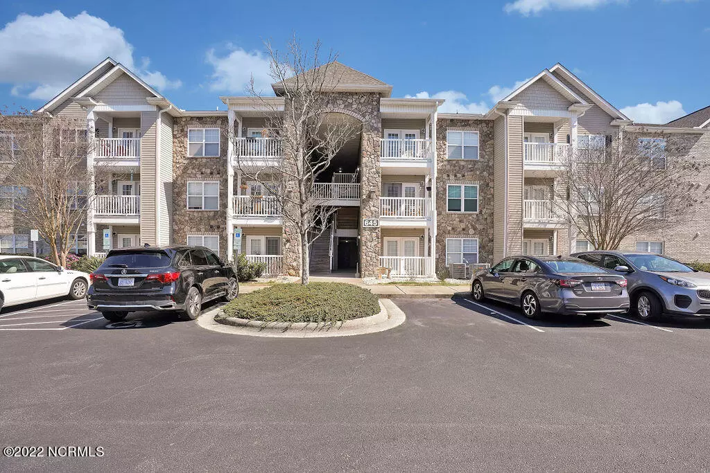 Wilmington, NC 28412,645 Condo Club Drive #Unit 305