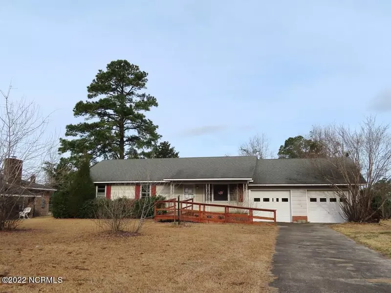 204 Wharton ST, Washington, NC 27889