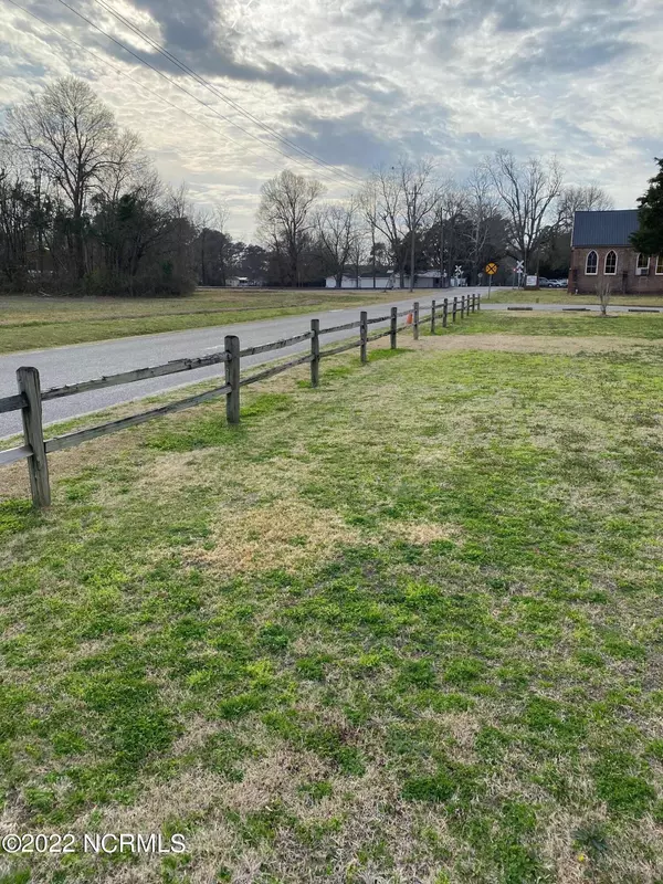 Chadbourn, NC 28431,106 W Smith ST