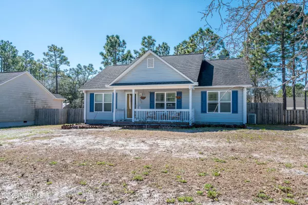 65 Cherry Road, Southport, NC 28461