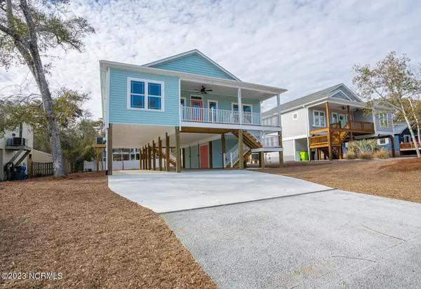 Oak Island, NC 28465,111 SE 18 Street