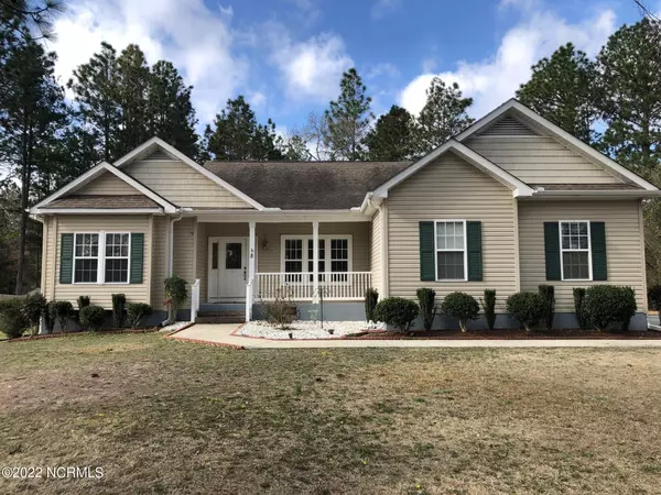 Pinehurst, NC 28374,8 Starlit LN